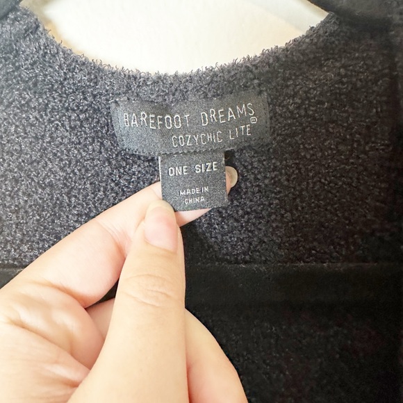 Barefoot Dreams Cliffside Wrap Cardigan Charcoal Grey One Size - Picture 8 of 11